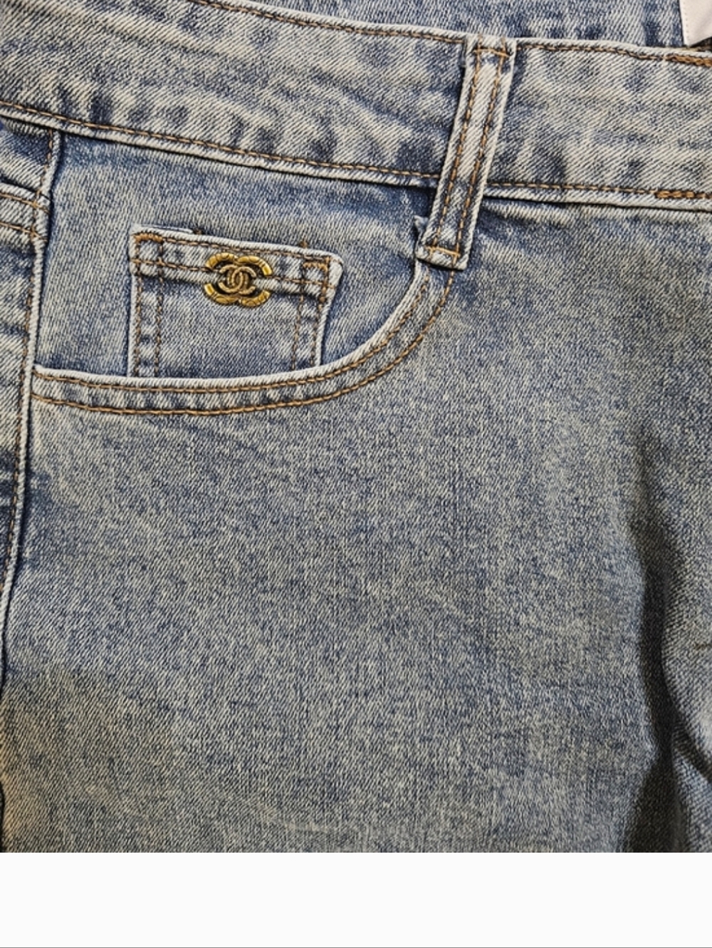Cropped Straight CC Jeans in Faded Blue - Picture 6 of 13